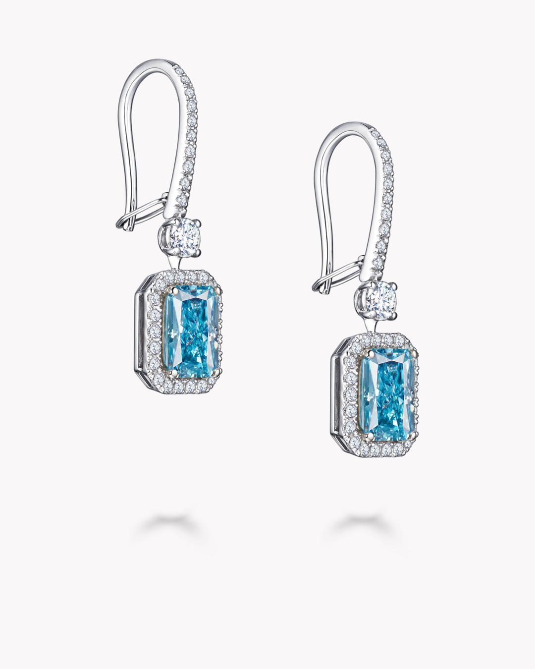 Серьги с голубыми радиантами Fancy Blue — изображение 3