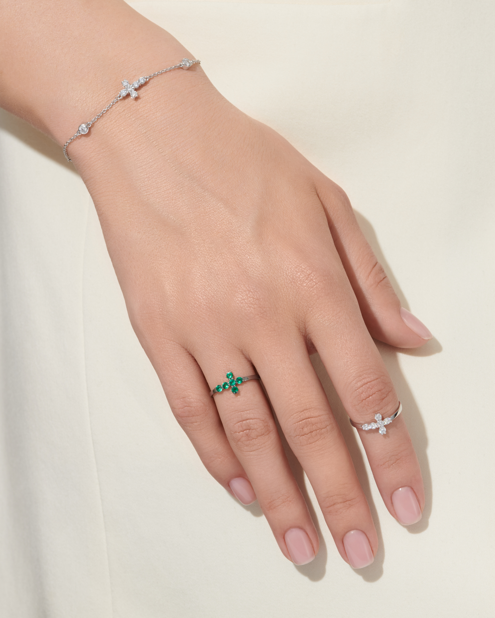 Кольцо "Символ", черное золото, изумруды, 0,34 карата — изображение 2